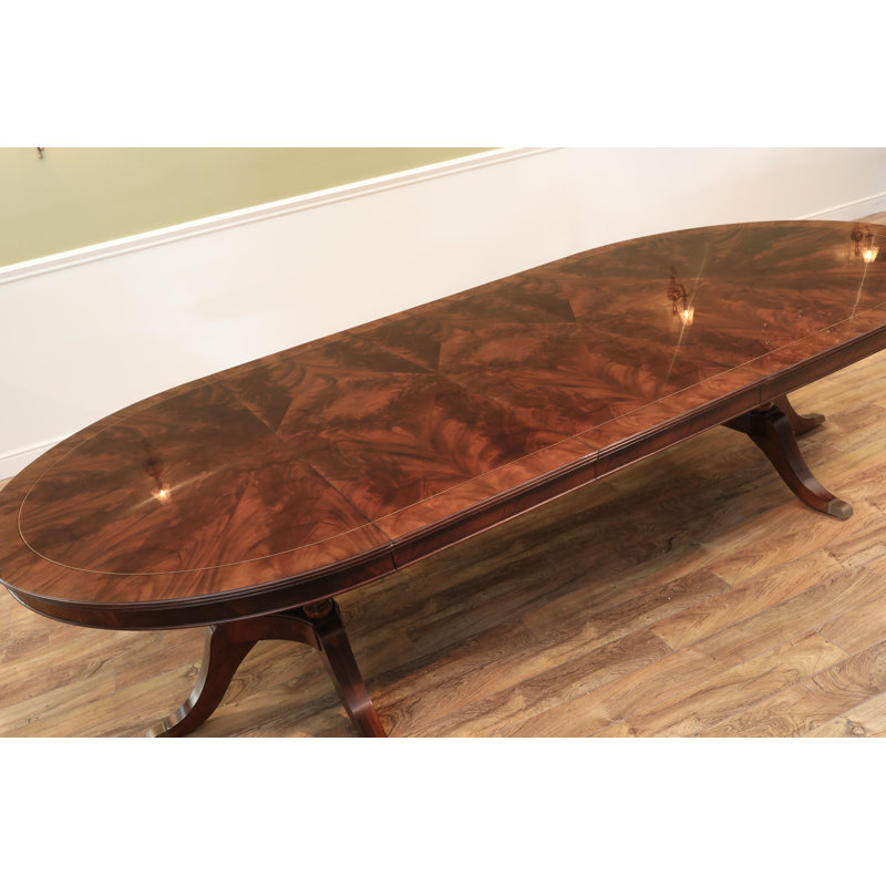 Round Mahogany Dining Table Opens To 10 Feet  Seats 12