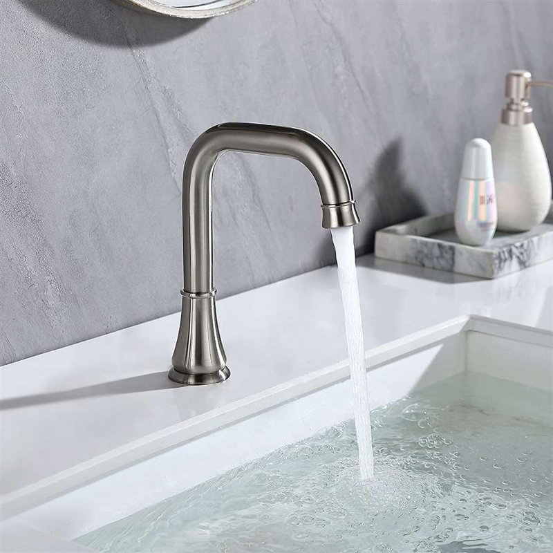 Robinet à capteur sans contact FontanaShowers