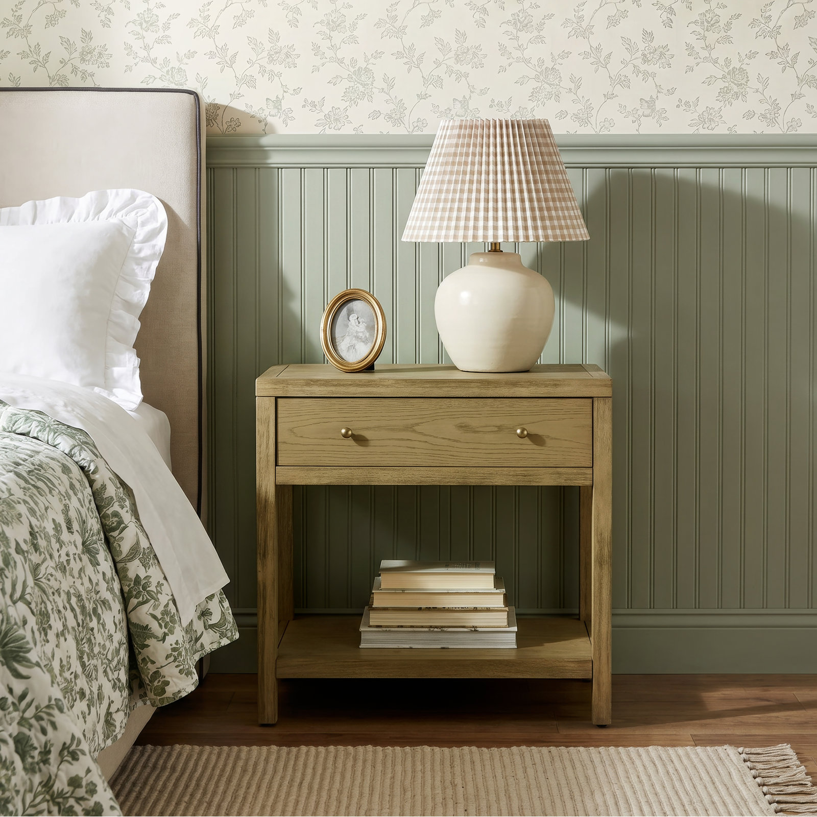 Celine 30" 1-Drawer Acacia Nightstand, Light Oak
