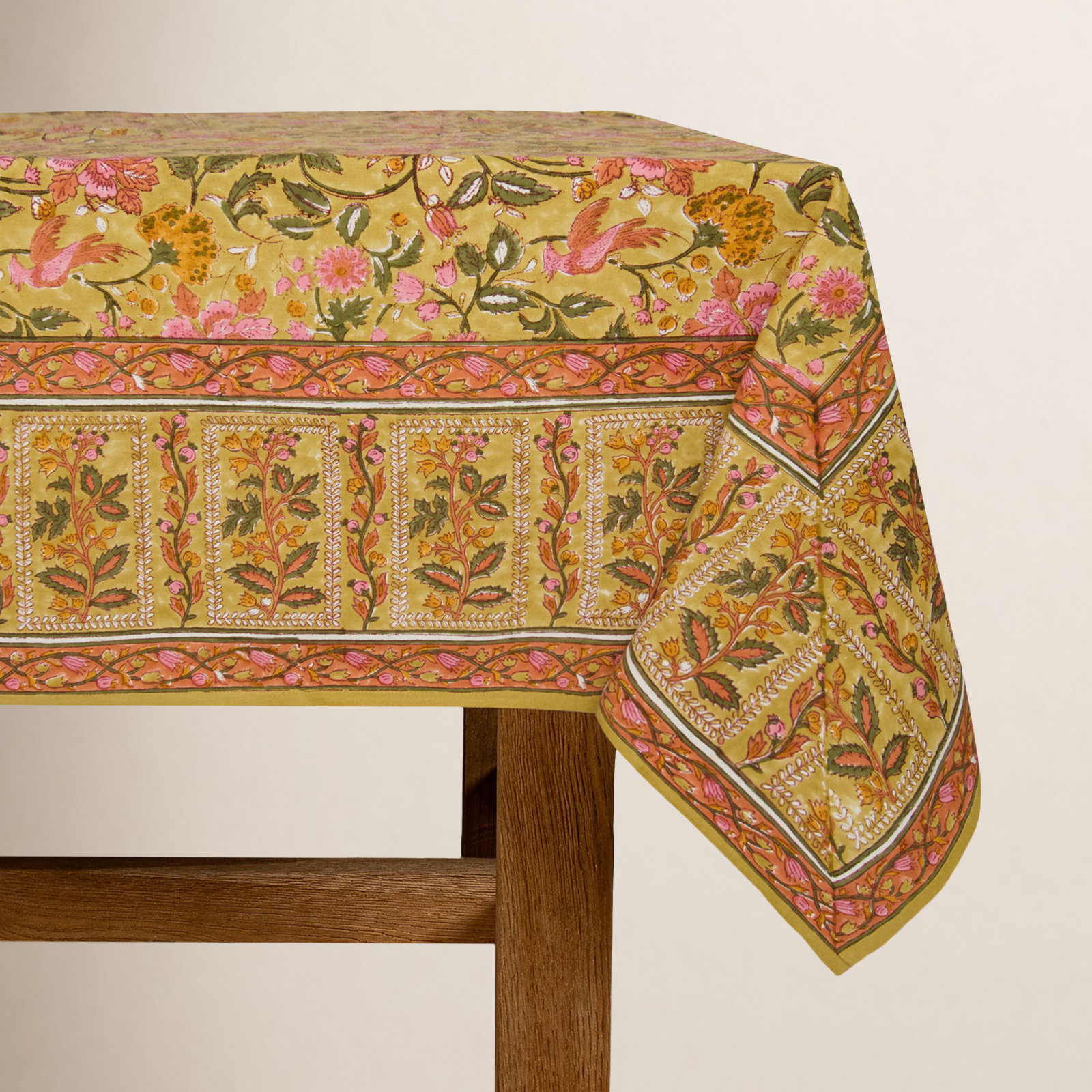 142" Cotton Tablecloth, 106" L x 71" W