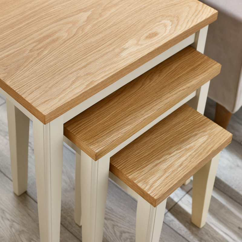 Ensemble de 3 tables de salon Abbondanza, Plateau brun / structure blanche