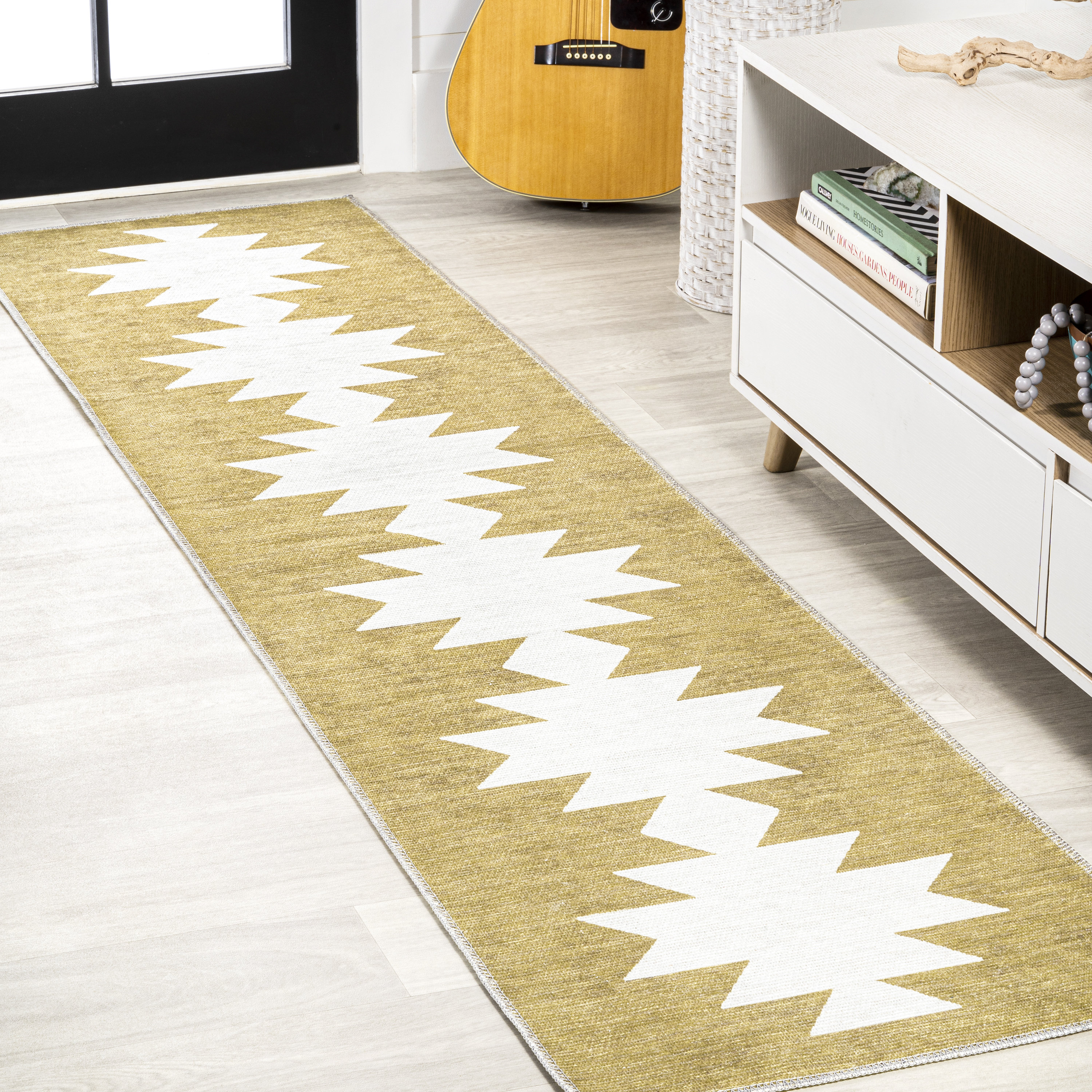 https://assets.wfcdn.com/im/66271082/compr-r85/2205/220589396/hurst-performance-mosscream-rug.jpg