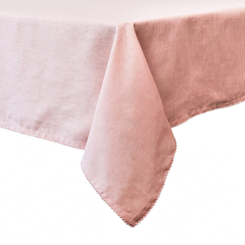 Berry Scallop 60" X 120" Tablecloth, Pink