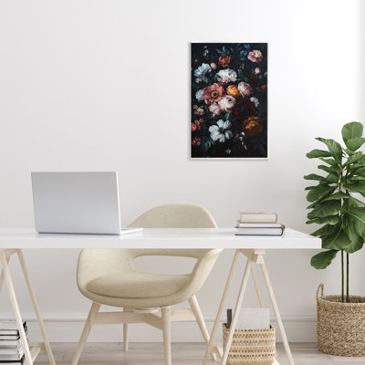 Plaque murale Midnight Garden Velvet Florals, design par Creative Studio