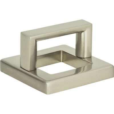Wide Square Bar Pull
