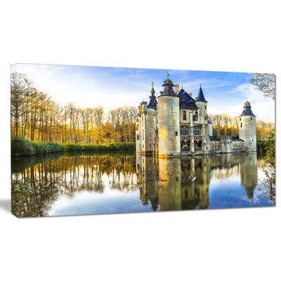 " Fairytale Medieval Castles "