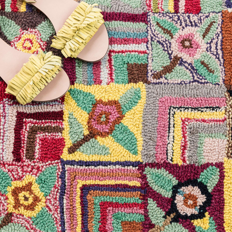 Gypsy Rose Hand Hooked Wool Rug, Rectangle 3' x 5'