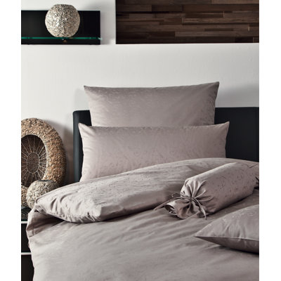 Rubin Floral Duvet Cover Set with Pillowcases Included