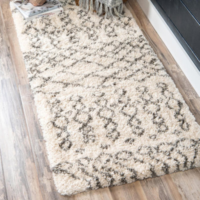 Pickering Southwestern Ivory/Black Area Rug