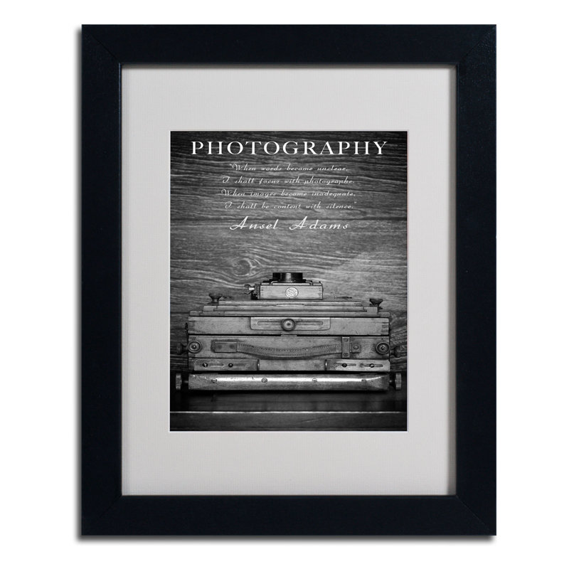 « photographie b&w » par philippe sainte-laudy,, impression encadrée encadrée, H 14 po x l 11 po x P 0,5 po, Noir