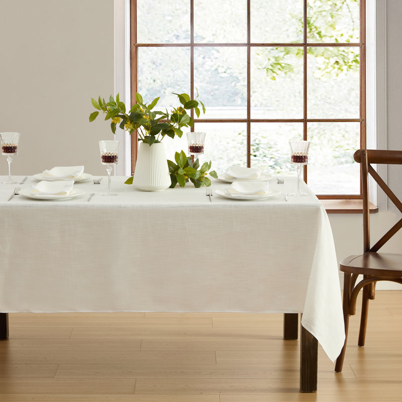 Villeroy & Boch Classic Embroidered Border Tablecloth, 60" W X 102" L