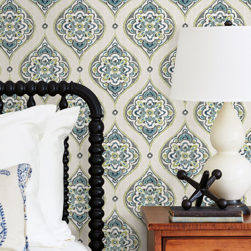 Adele Damask Wallpaper Roll, Green, 33'