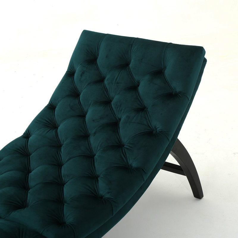 CHAISE LOUNGE
