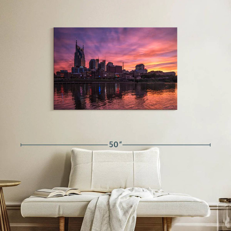Kavia Nashville au crépuscule, H 26 po x l 39 po