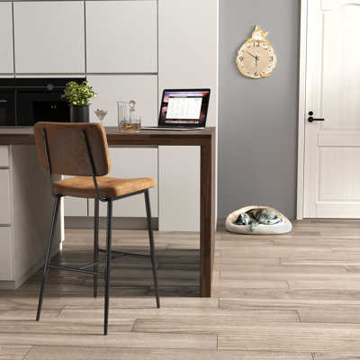 Tabouret de bar en tissu de qualité supérieure avec structure en acier robuste, sièges durables et élégants pour les bars et les salles à manger, rembourrage confortable, finition brun rustique, parfait pour la cuisine et les espaces repas