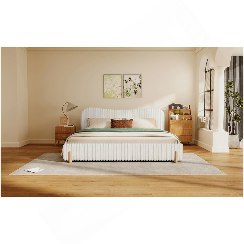 Lit tapissier élégant avec tête ondulée et coutures verticales, Grand lit