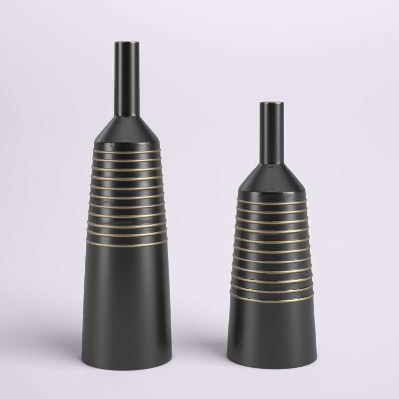 Vases en métal Darwen