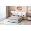 Grand lit tapissier en velours beige