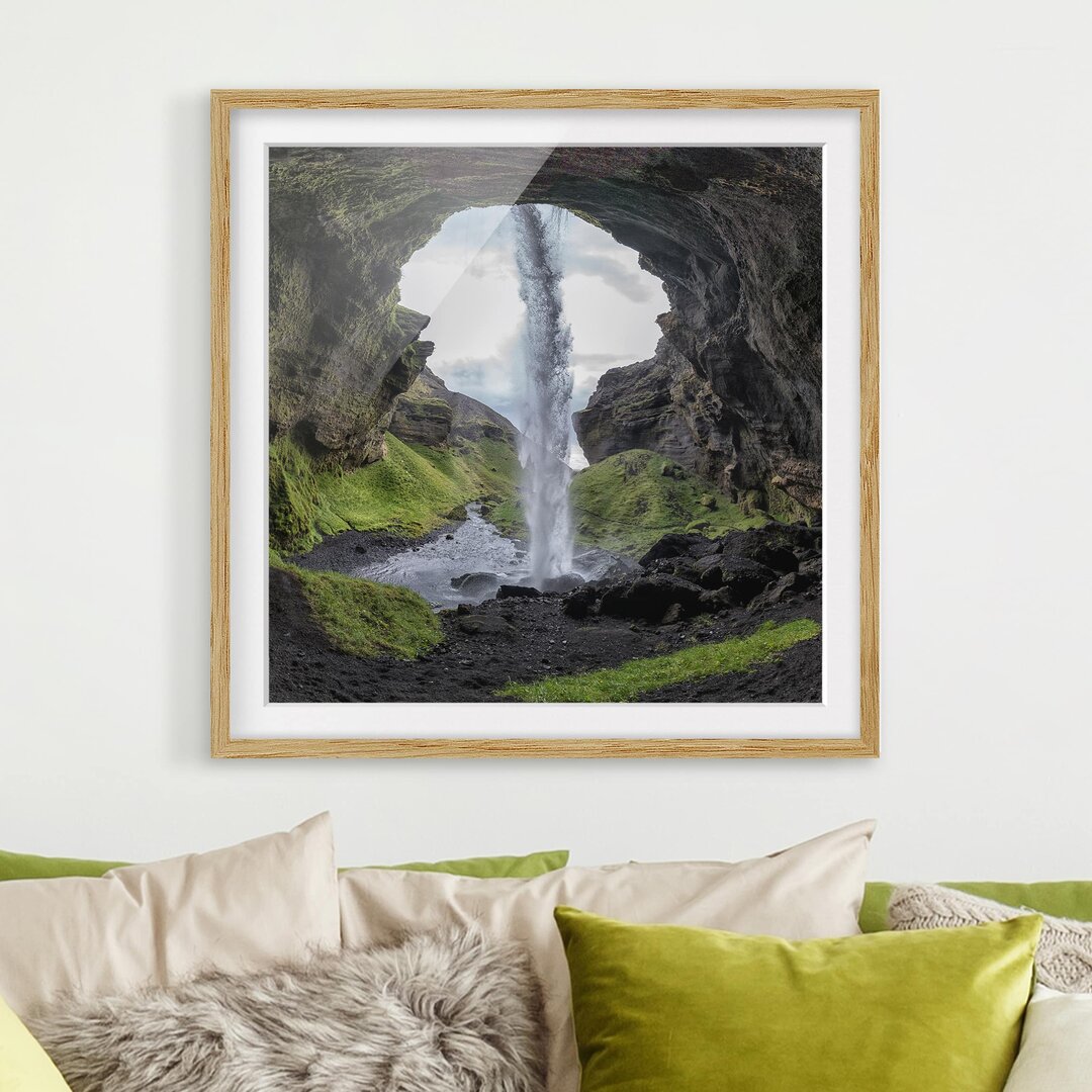 Gerahmtes Poster Hidden Waterfall