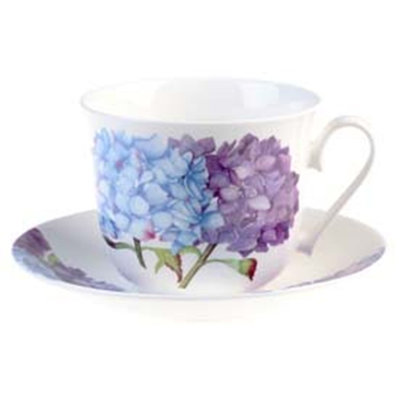 Elizabeth Ceramic Teacup and Saucer