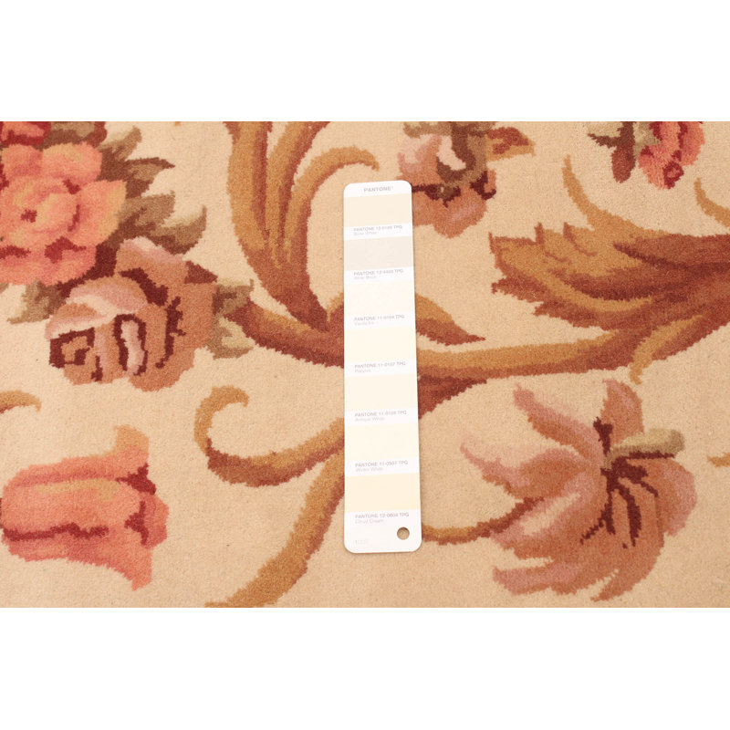 Tapis crème Savonnerie 8 pi 4 po x 11 pi 5 po