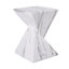 Table d'appoint moderne en béton 18,5 po de hauteur, table de bout de patio avec motif cannelé sculptural, table d'appoint minimaliste géométrique résistante aux intempéries pour le jardin, le balcon et la piscine, marbre blanc