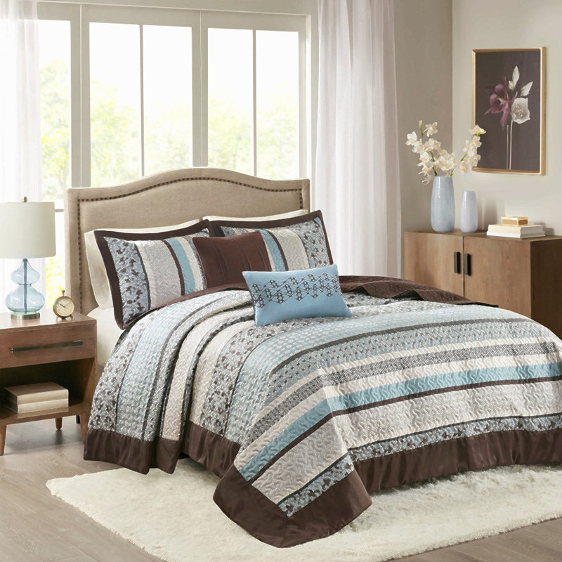 Cotton Quilt, King/Cal King Quilt + 4 Additional Pieces, Blue