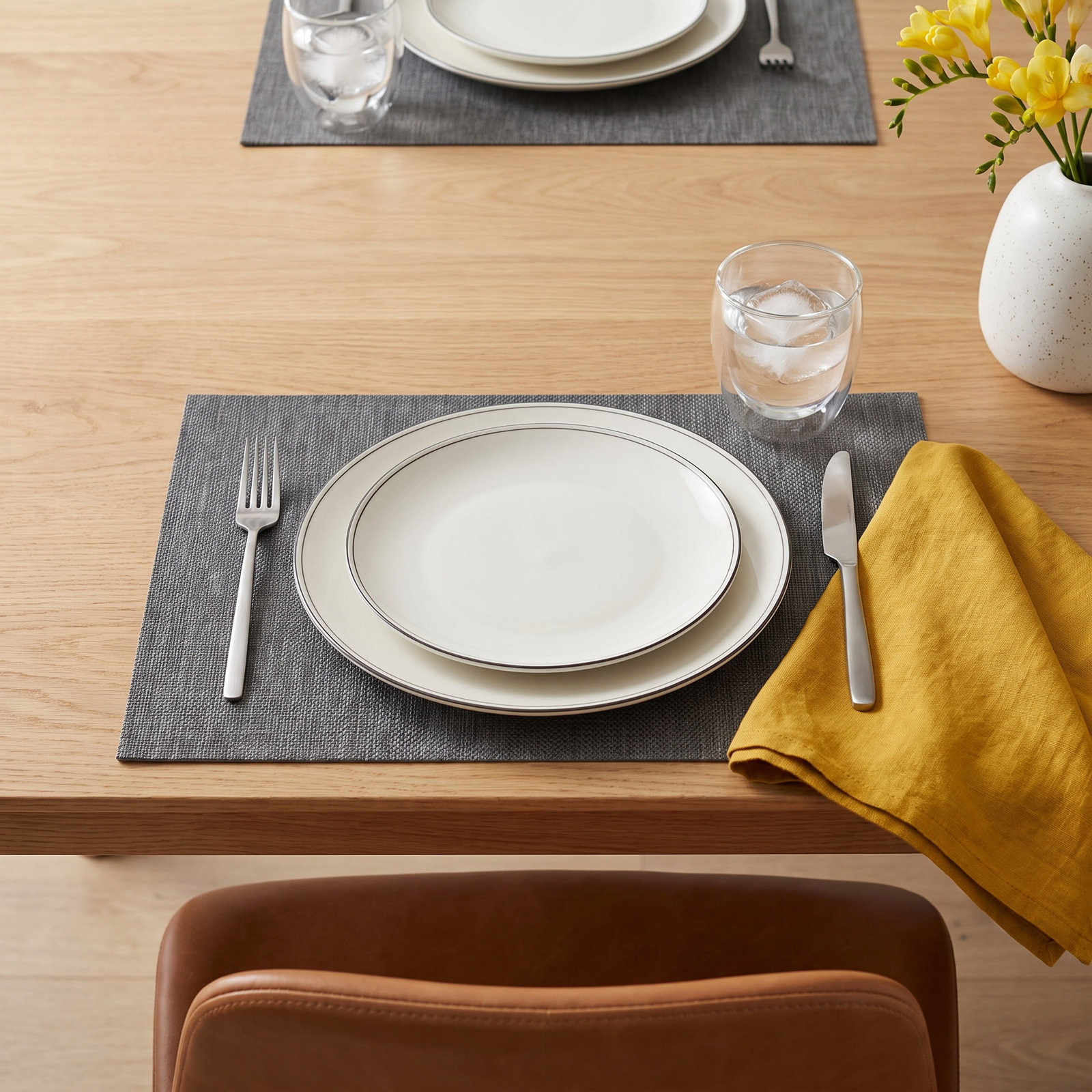 Fera Reversible Placemat, Magnet/Agave Green