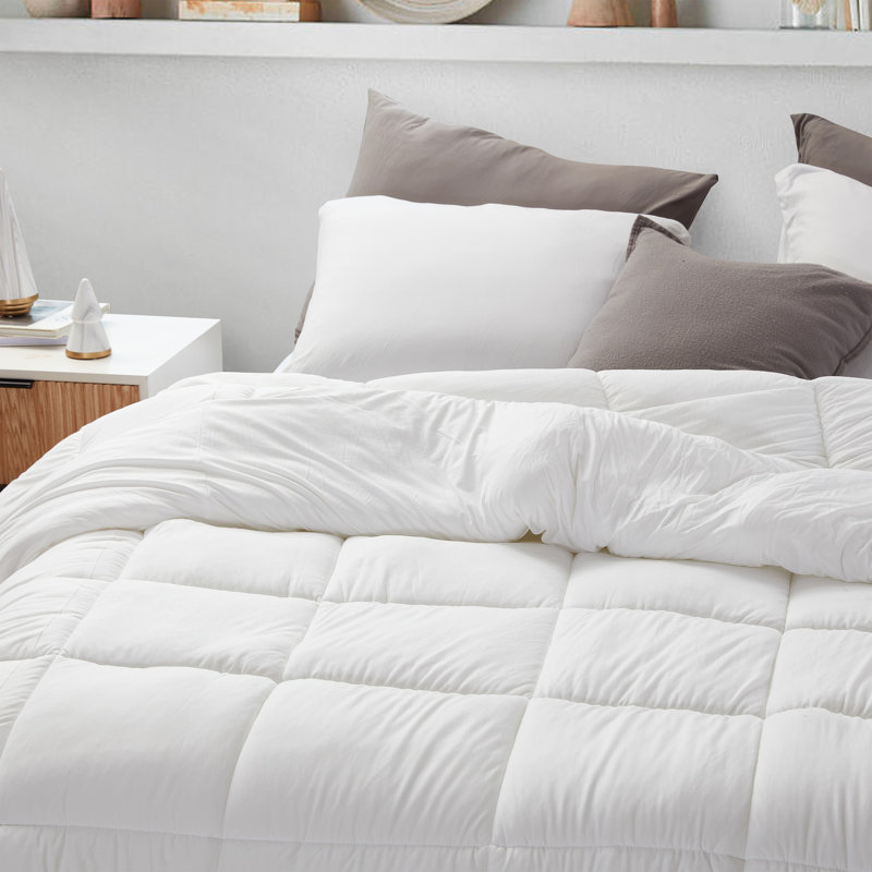 Summertime Coma Inducer Spandex-Infused Oversized Comforter, Full Comforter, Cloud White
