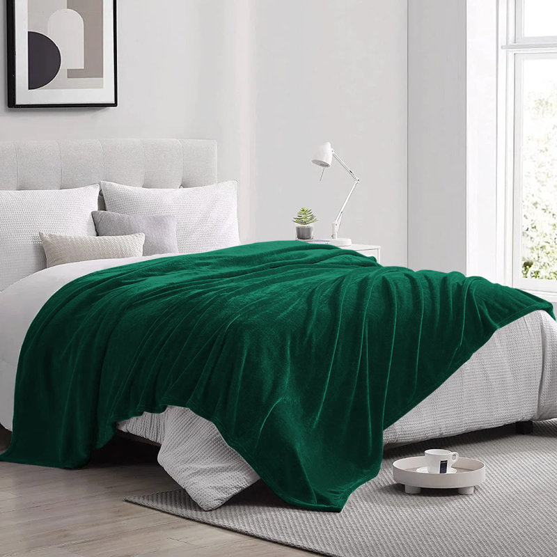 Climax Super Soft Reversible Mink Faux Plush Fur Fleece Blanket Throw, Emerald, Super King (6')
