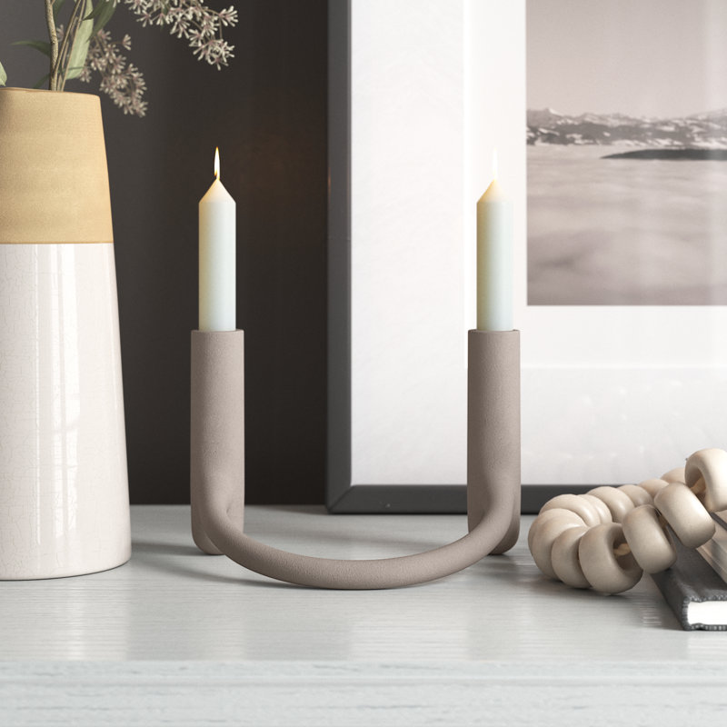 5;5'' H Aluminum Tabletop Candlestick, Off White
