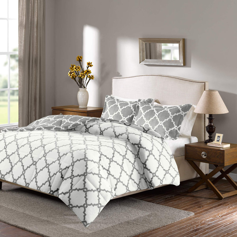 Peyton Reversible Plush Comforter Mini Set, King Comforter + 3 Additional Pieces, Gray