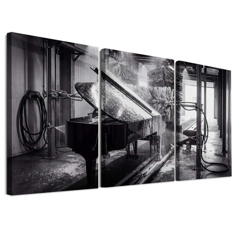 Ensemble de 3 toiles noires et blanches Grand Wash in Car Wash, H 18 po x l 12 po x 3 pièces