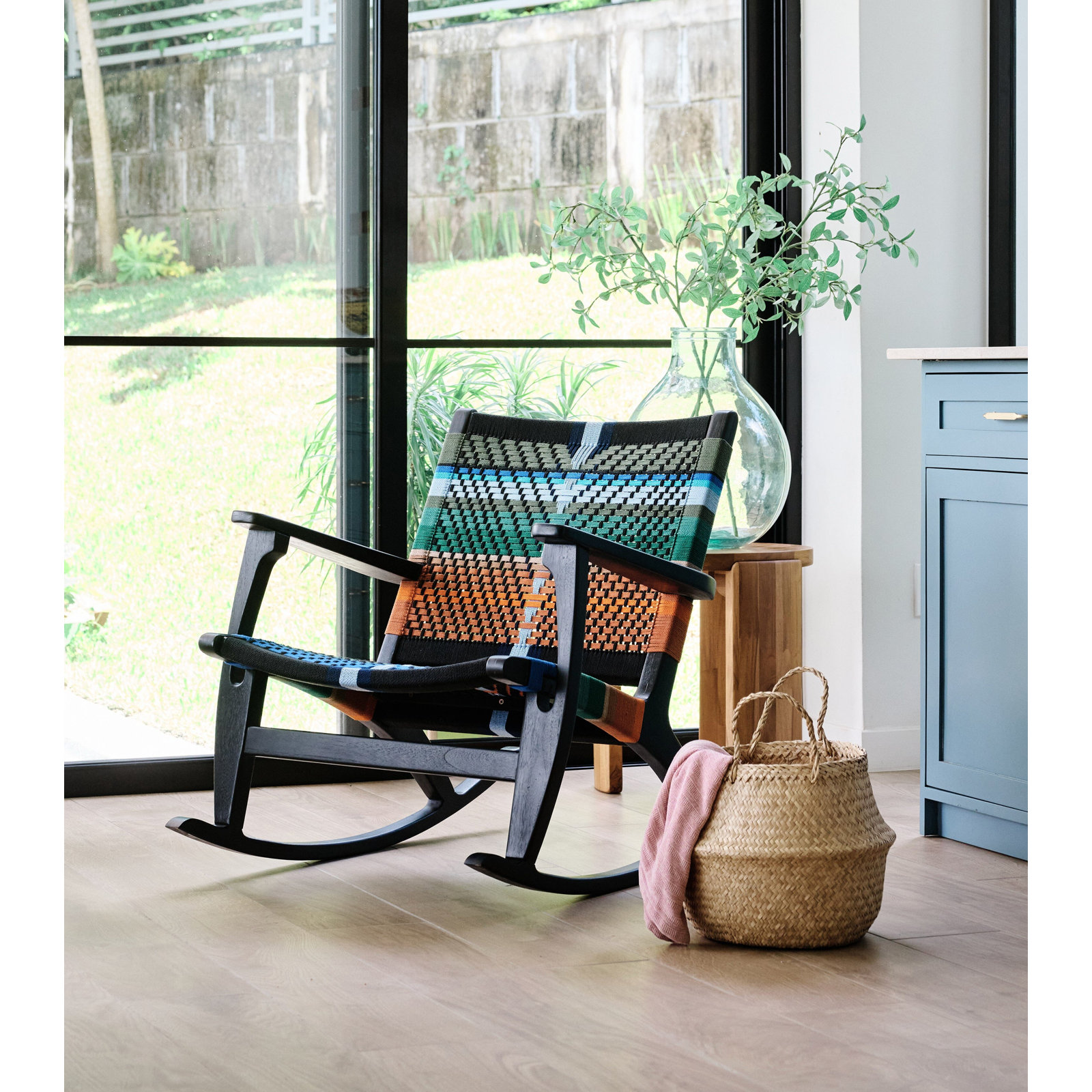 Masaya Rocking Chair, Manille Mot Mot, Black