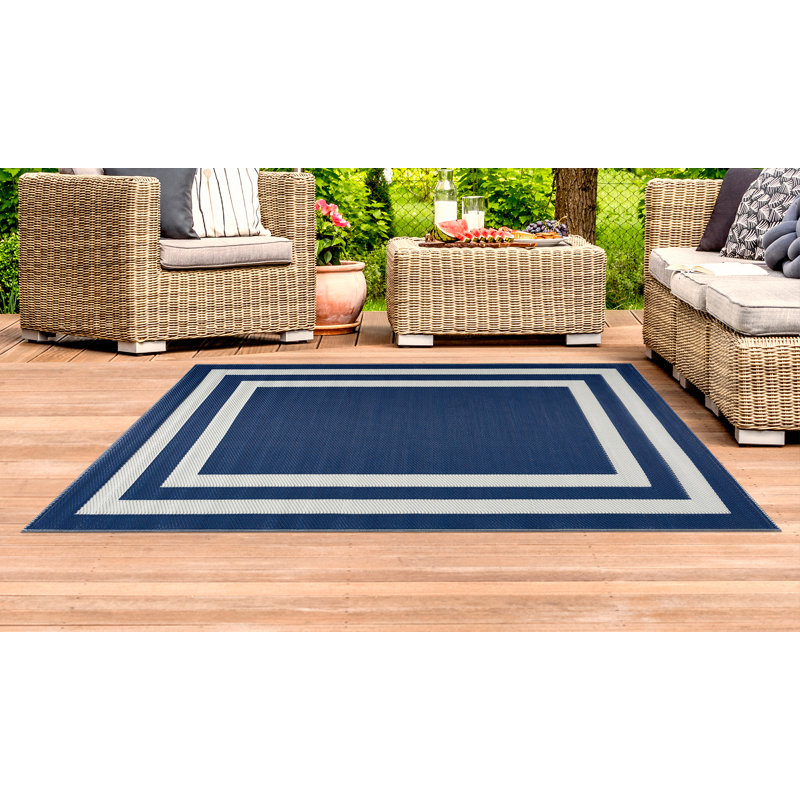 Tapis intérieur / extérieur bleu marine Aine, Rectangle 8 pi x 10 pi