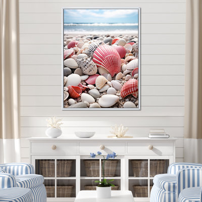 «Pink Beige Seashell On The Beach», reproduction sur toile