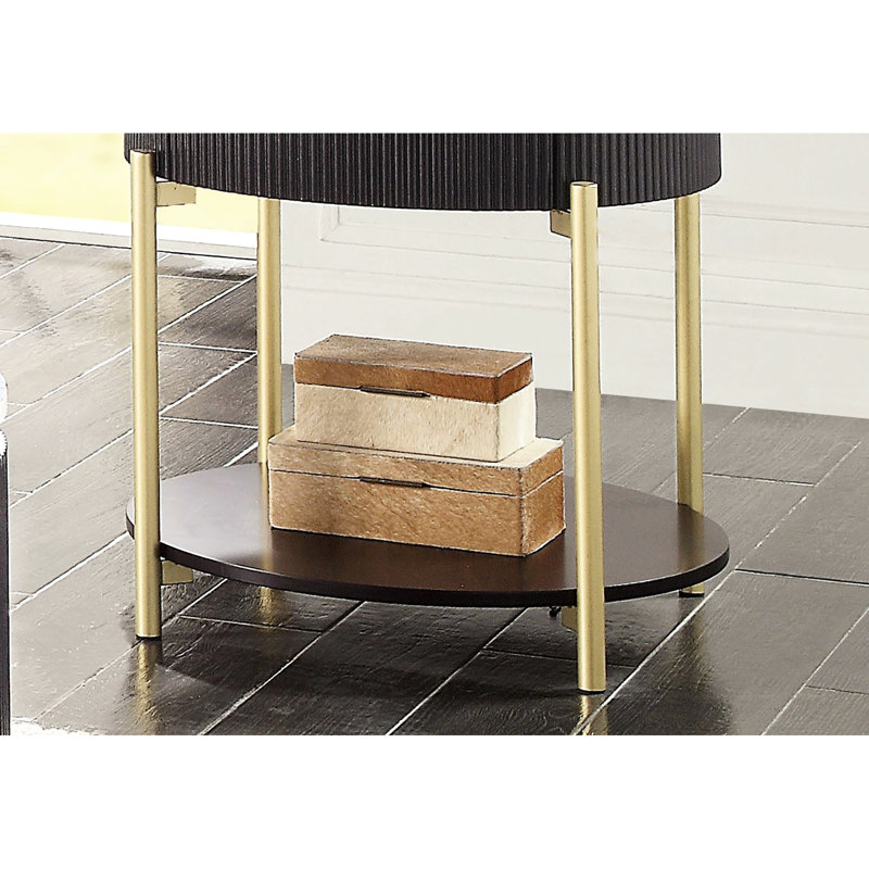Table de bout contemporaine en noyer foncé avec faux marbre et panneaux incurvés or