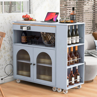 Îlot de cuisine gris avec lumières à DEL, prises de courant, 2 portes en verre cannelé, compartiment de rangement et table de mobilité avec rallonge, intérieur spacieux, bleu