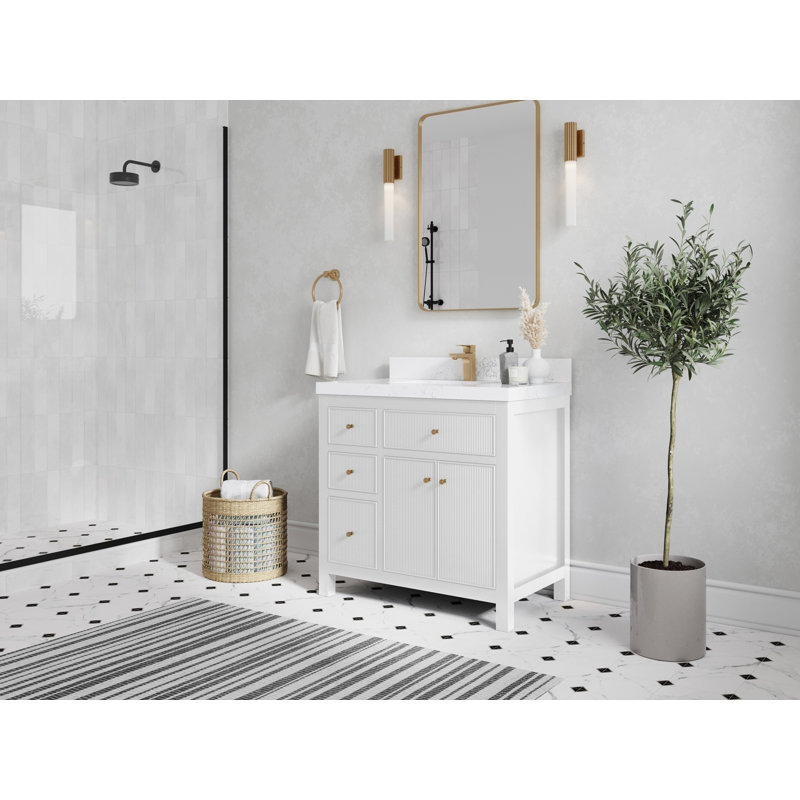Sonoma 36 po X P 22 po Meuble-lavabo central D en albâtre avec quartz Cove Edge, Calacatta Laza, Navy Blue