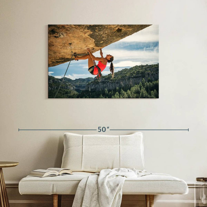 Senne Margalef Rock Climber, 26" H x 39" W