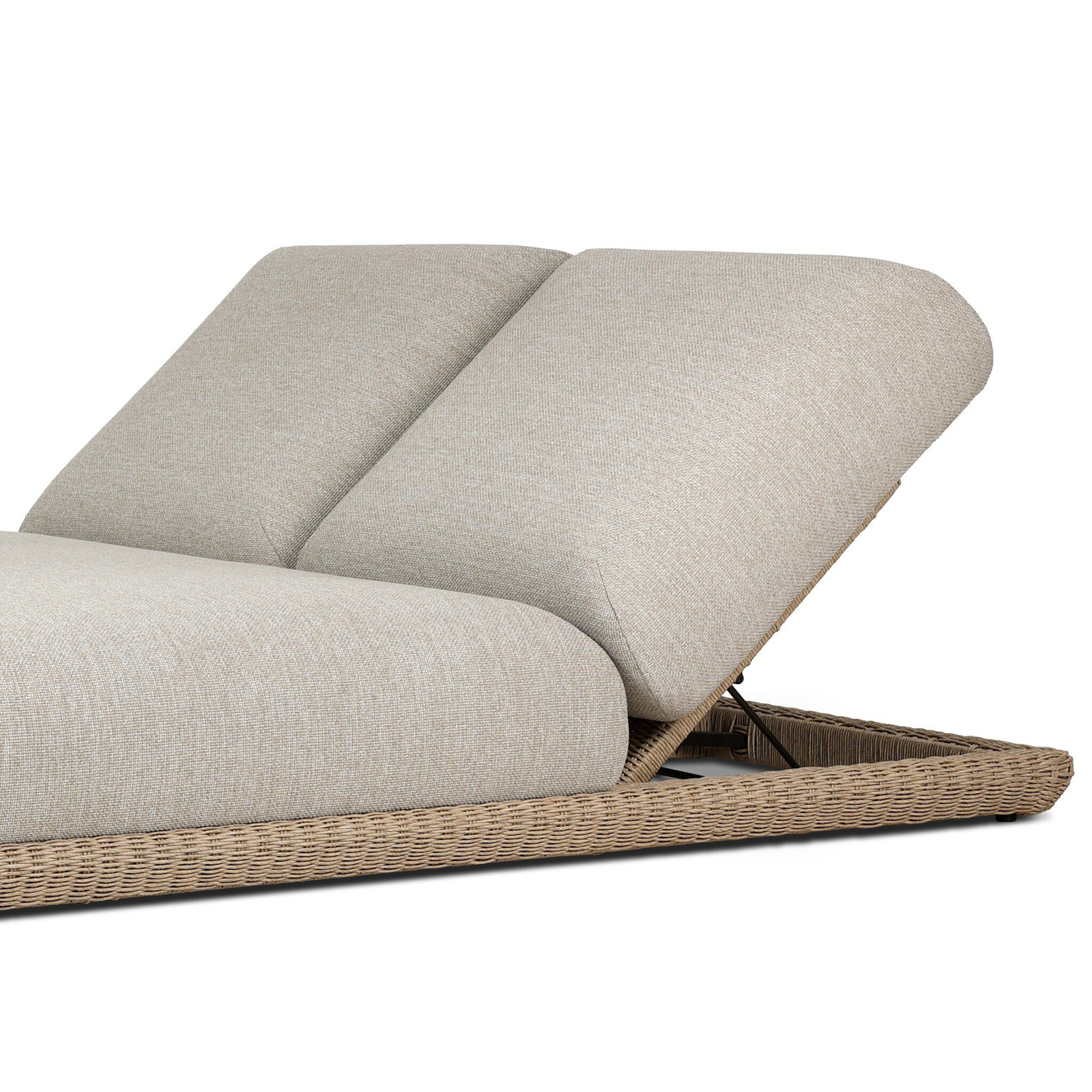 Evie Wicker Outdoor Double Chaise Lounge