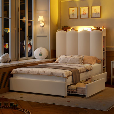 Structure de lit tapissier avec éclairage DEL, ports USB, casiers latéraux et 2 tiroirs de rangement sous le lit, lit plateforme moderne crème