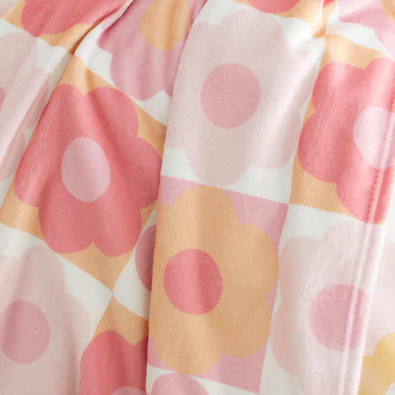Retro Daisy Cosy Blanket Throw