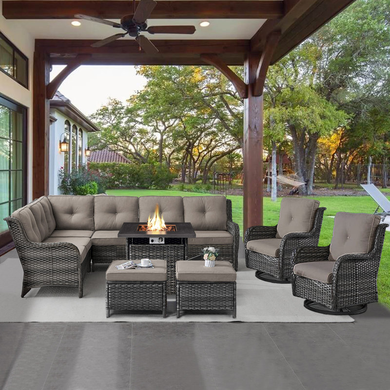 Bonia 10-Person Outdoor Sectional Seating Group with Cushions, Gris, gris