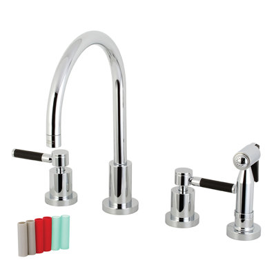 Robinet de cuisine à deux poignées avec accessoires
