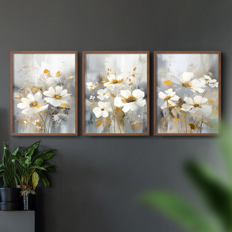 Étude florale CXLII -Set de 3 estampes numériques giclées -Prêt à, Cadre noyer, H 14 po x l 11 po