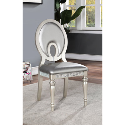 Revêtement de style transitionnel argenté avec 2 chaises d'appoint pour salle à manger avec carreaux de miroir et pieds tournés