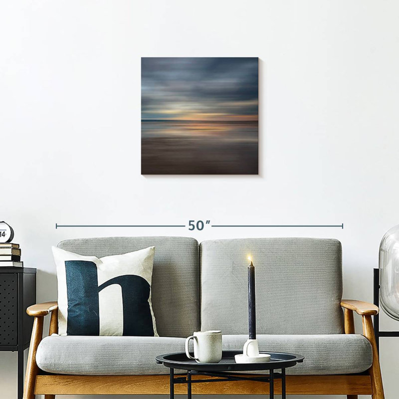 Adeliza Muse Horizon, 20" H x 20" W