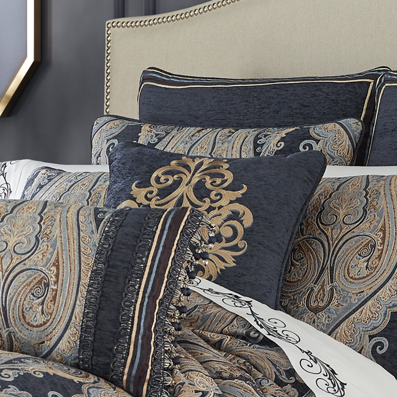 Luciana - Coussin décoratif carré beige 18 po, Noir