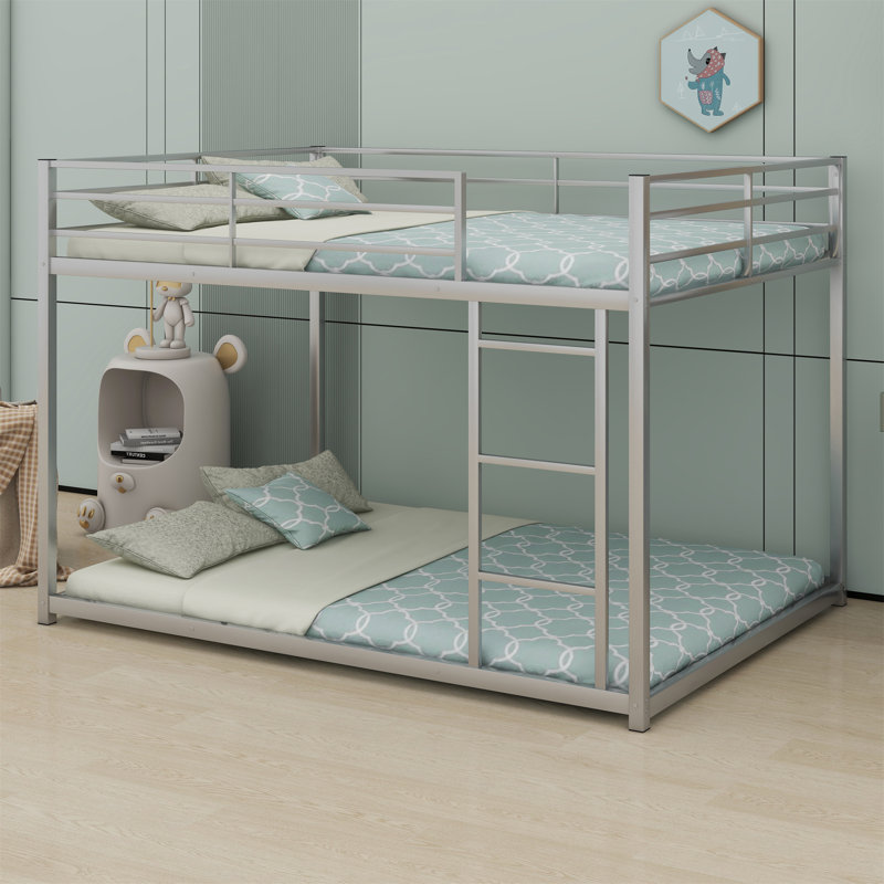 Bunk Bed Low Bunk Bed With Ladder, Full Over Full, Silver Incorrect